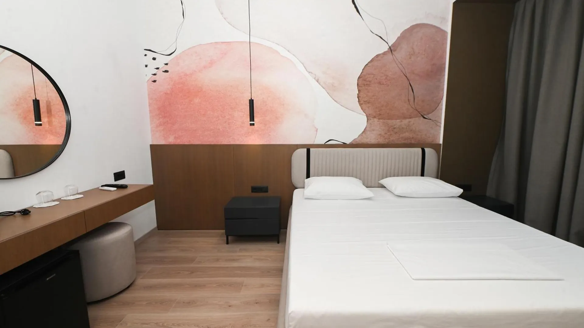 Monun Hotel Ksamil