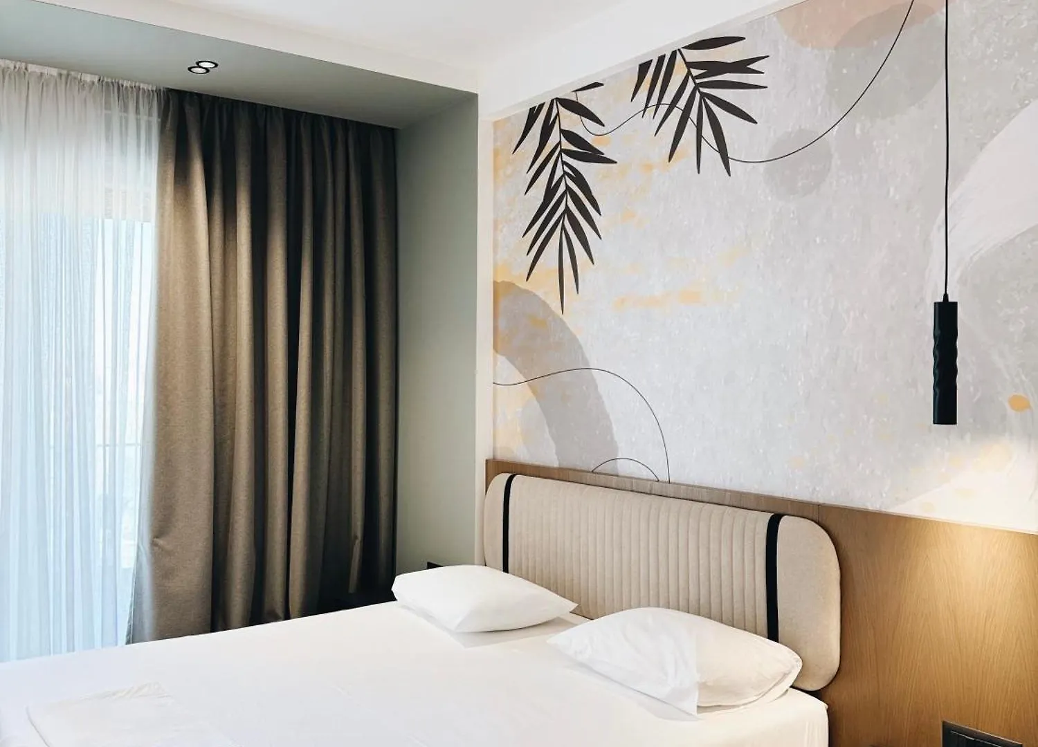 Monun Hotel Ksamil