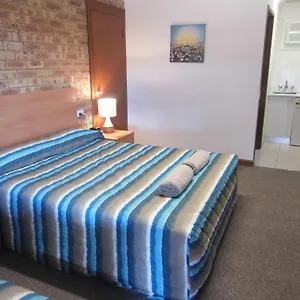 https://nanango-fitzroy-motel.queenslandhotels.net